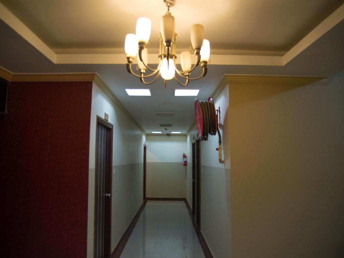 Oyo 3881 Venus Nxt Hotel Bhubaneswar Exterior foto