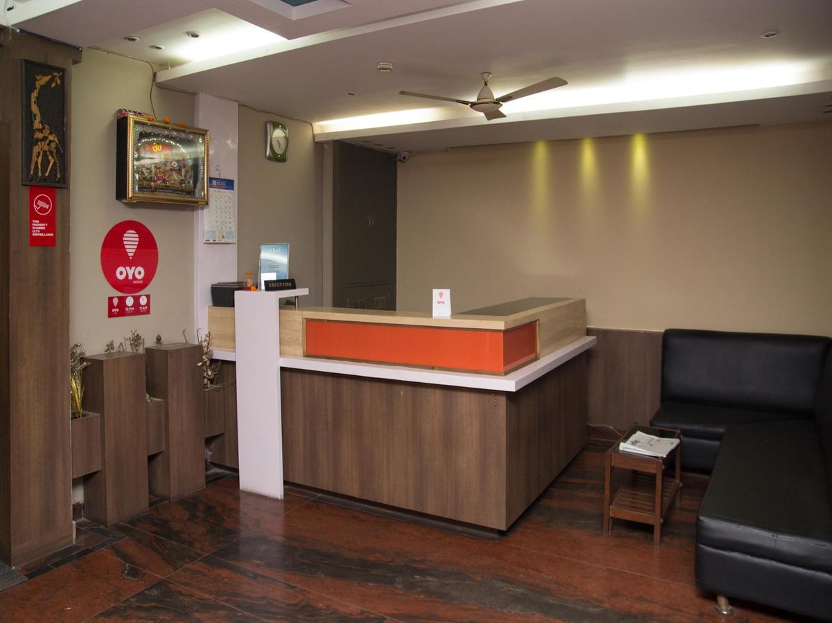 Oyo 3881 Venus Nxt Hotel Bhubaneswar Exterior foto